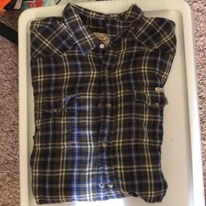 Men’s button down flannel shirt